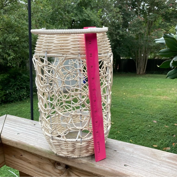 Candle Lantern Centerpiece White Cream Swirl Pattern Large-12" Tall x 8"… - Picture 9 of 13